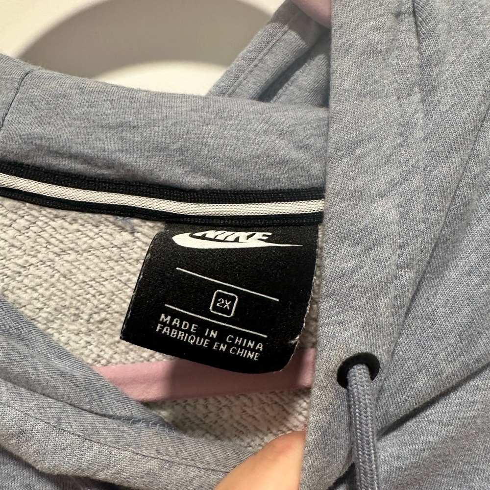 Nike pullover - Picture 2 of 3